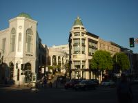 ロデオドライブ